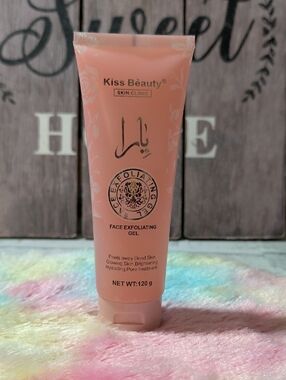 Pink Face Exfoliating Gel - Gentle Glow - Yara scented